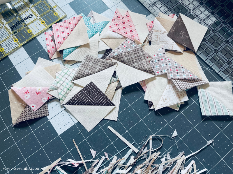 mini quilt patterns - making half square triangles