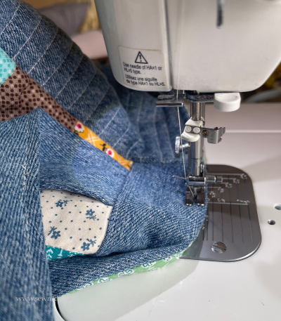 adding top stitch to a handbag with sewing machine