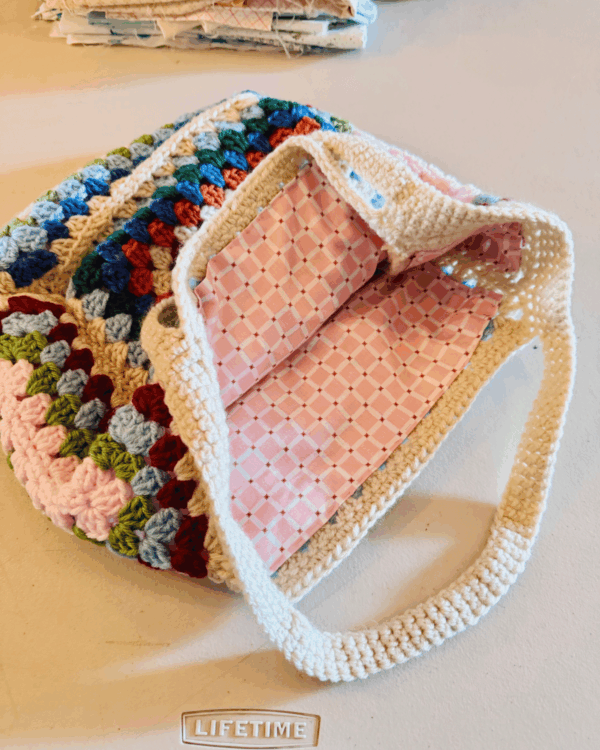 Lined granny handbag and shoulder bag by Sew Nikki