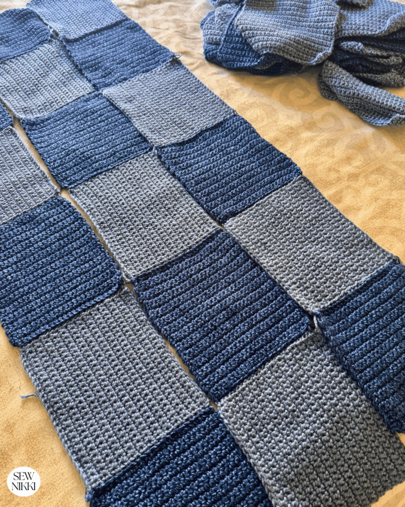 Join squares together to make the rows by Sew Nikki